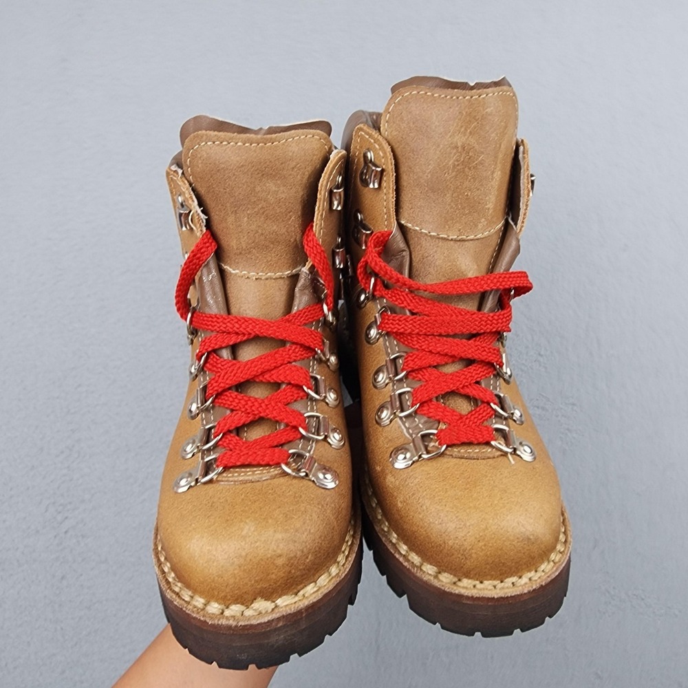 Skywalk Boots Womens Size 5.5 Brown Leather Hiking Combat Ankle Quota 8840